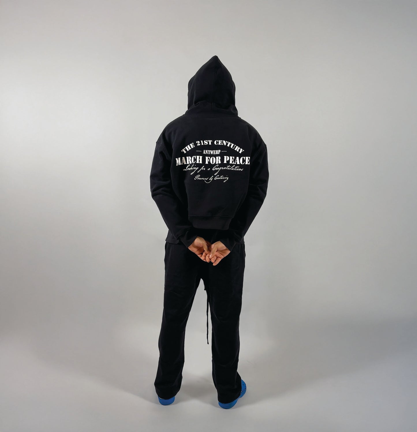 BLACK ZIP HOODIE